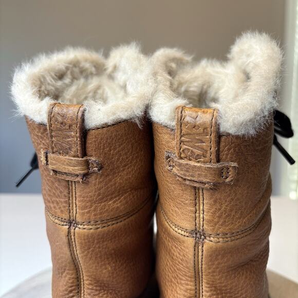 Dr. Martens Women's Aimilita Fur Lined Grizzly Brown Leather Boots US Size 7 - Picture 8 of 11